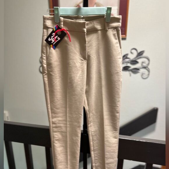 H&M Light Khaki Trousers - Picture 1 of 8
